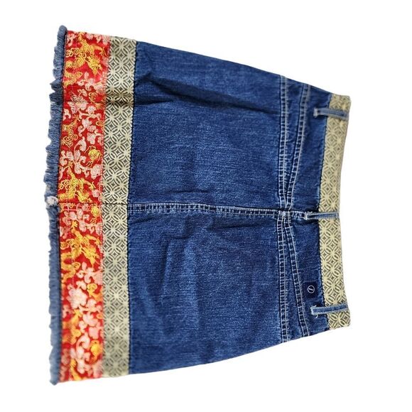 Jordache Vintage y2k/ 90s Denim Floral Mini Skirt - Picture 4 of 9